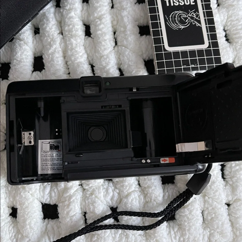 Minolta F50 II Black Camera,case, lense tissue. 1970’s. EUC. Not tested.